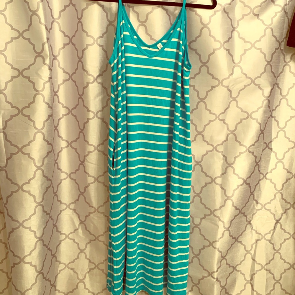 Bnwot Zenana Midi Length Dress